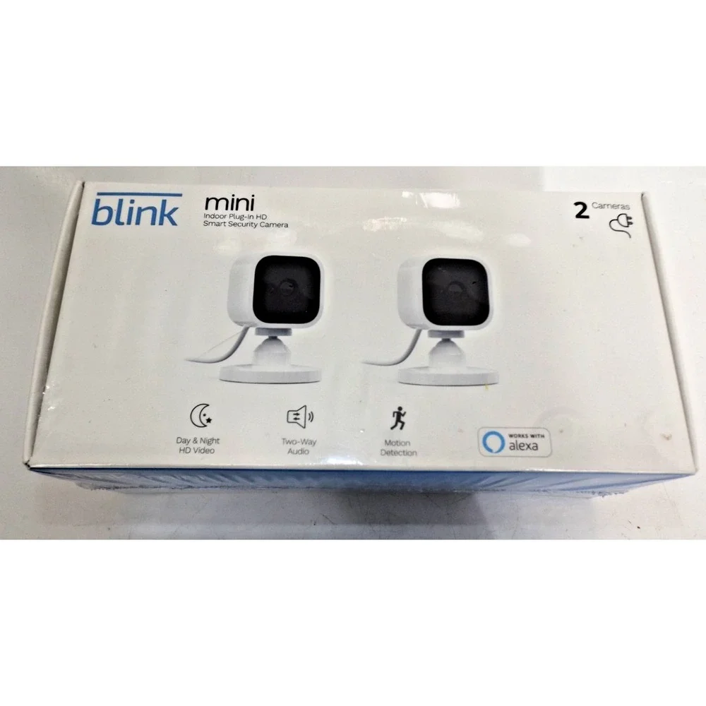 Blink Mini Pan-Tilt Camera & 2 indoor Mini Cameras - *NEW* in BOX